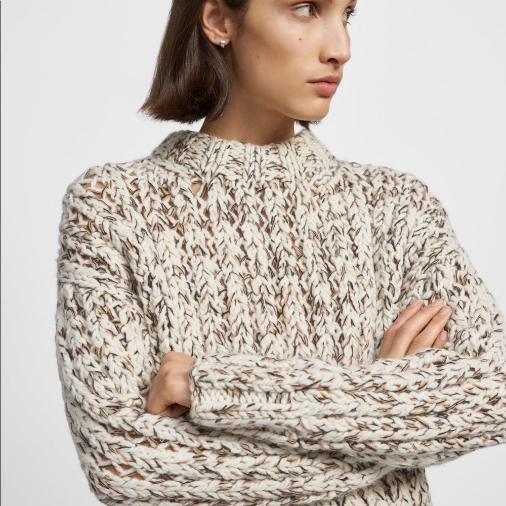 Theory NWOT Hand Knit Wool Sweater